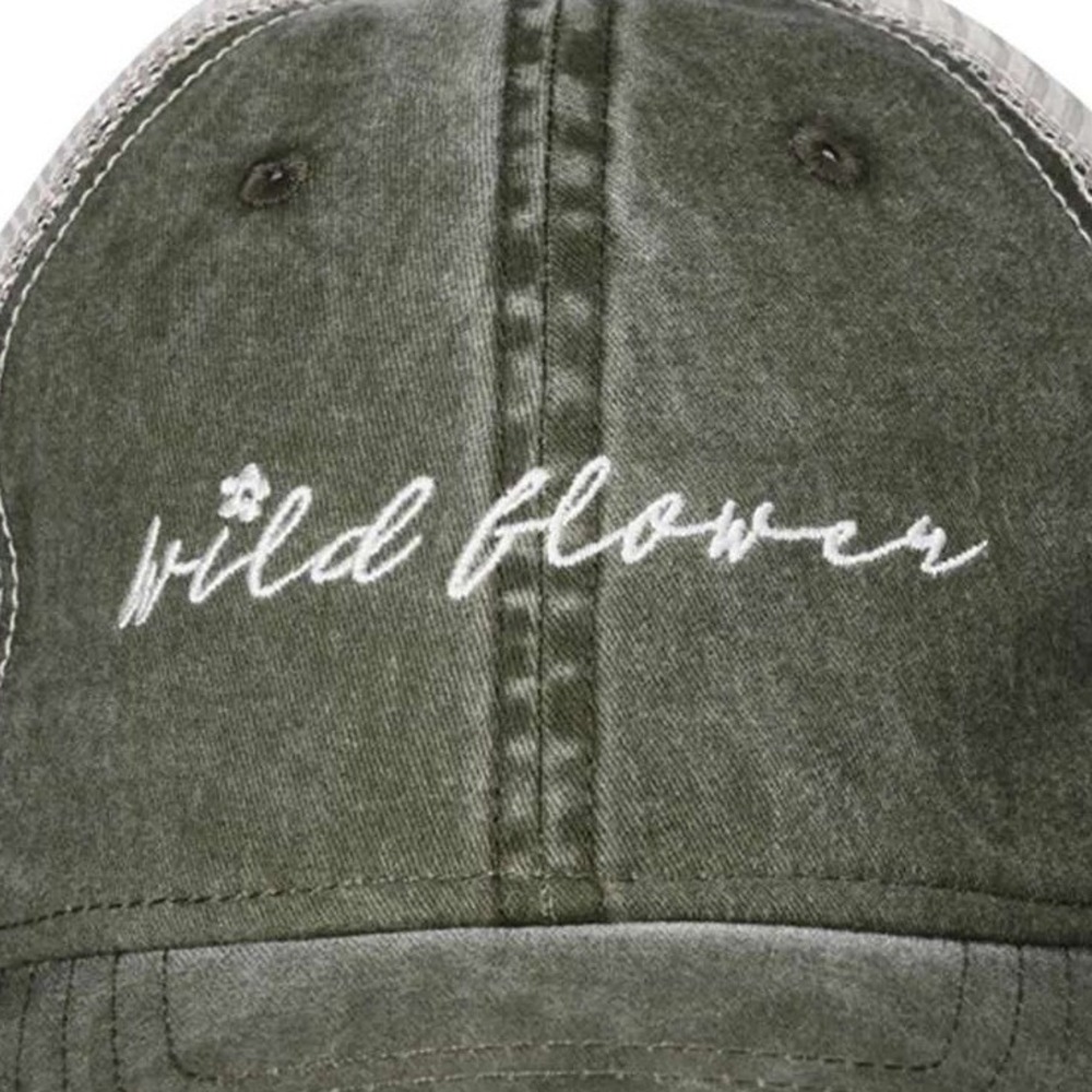 Wild Flower Sea Turtle Trucker‎ Hat OS Olive Green Grey Twil Baseball Cap NWT